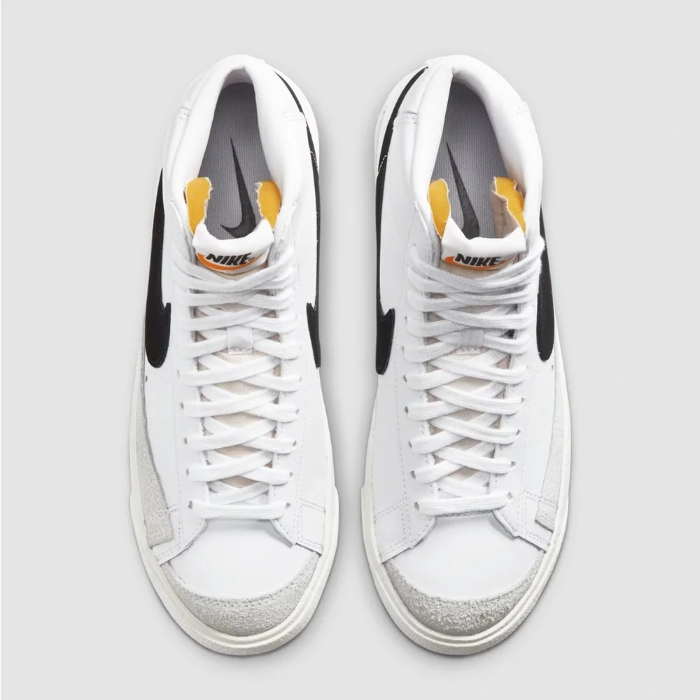 Nike Blazer Mid Sneakers - Picture 4 of 8